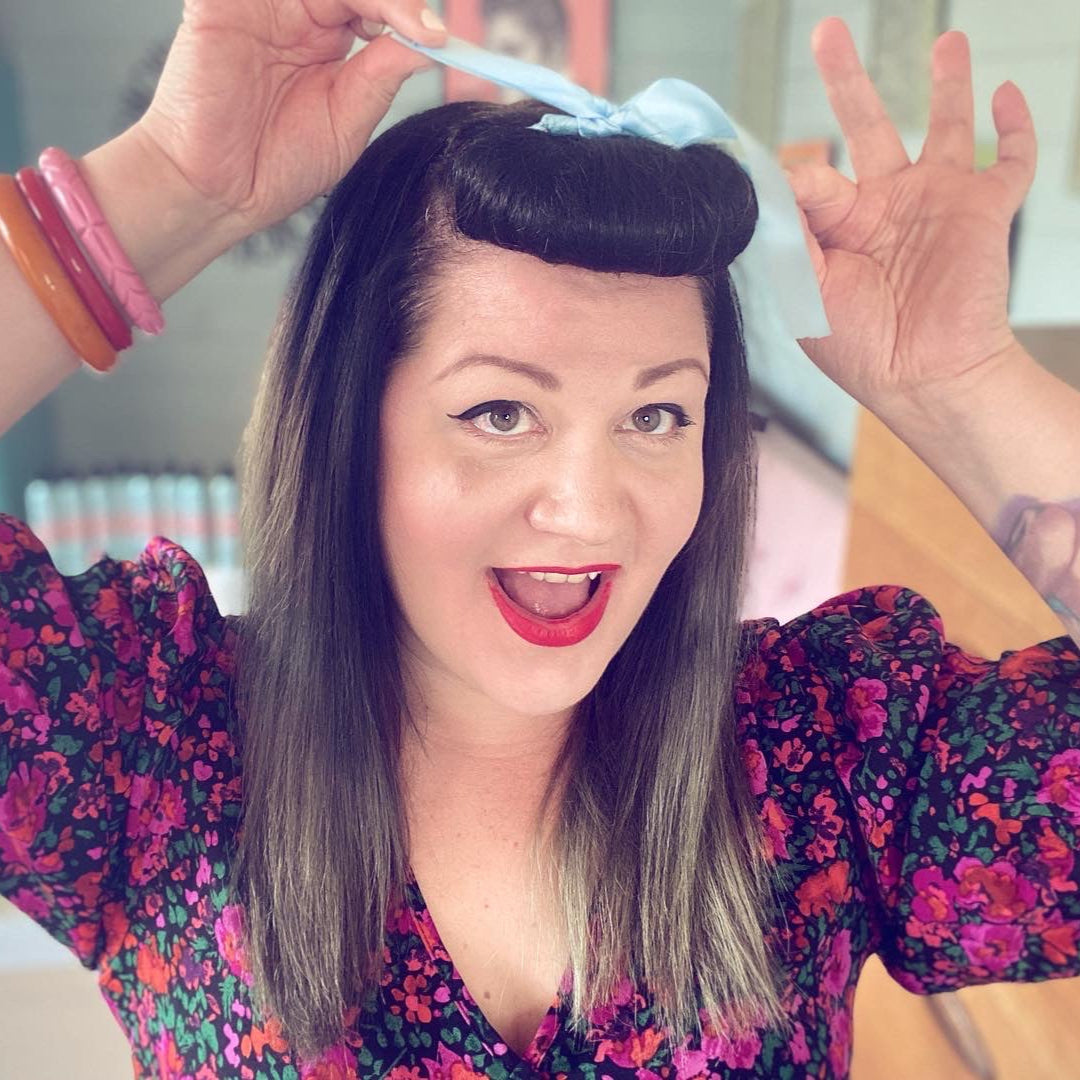Ribbon Roller - Bumper Bangs and Gibson Rolls Hair Styling Tool