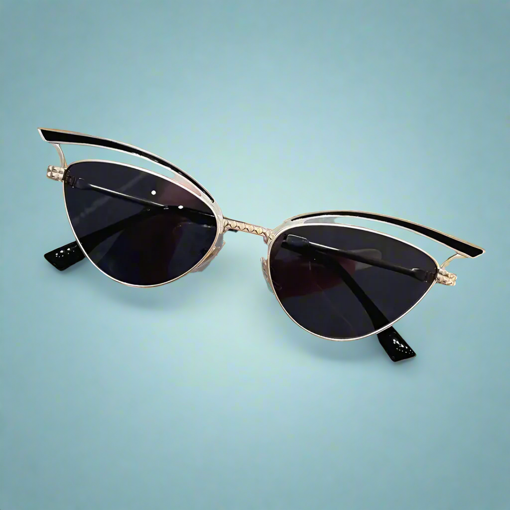 Metal Frame Pin Up Cateye Sunglasses