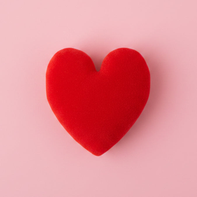 Heart powder puff